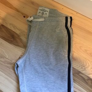 American eagle sweatpants